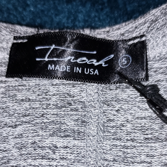 INoah Mr.Whiskers pullover women's Top Size Small NWT - Picture 3 of 8